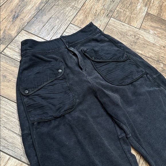 Free People Movement Timko Pants in black Small - Picture 5 of 6